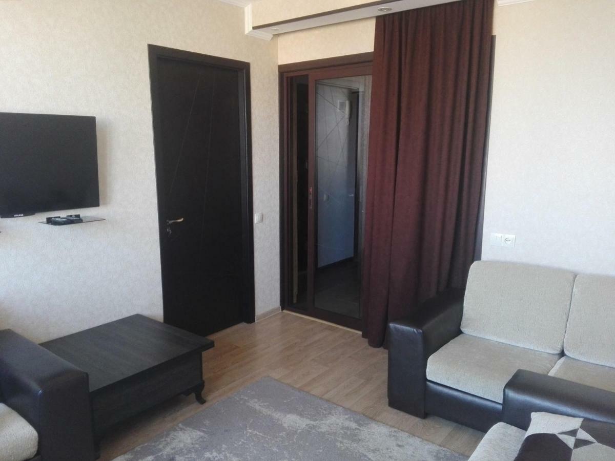 Apartament Var-Ketili Tbilisi Zewnętrze zdjęcie